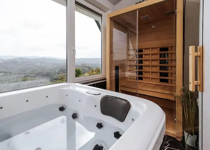 Vineyard House With Sauna And Jacuzzi For 2