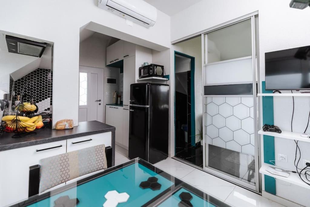 Vineyard House With Sauna And Jacuzzi For 2 *